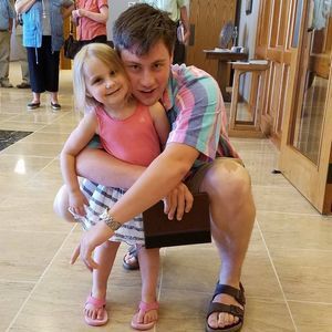 Meet your Posher, Levi